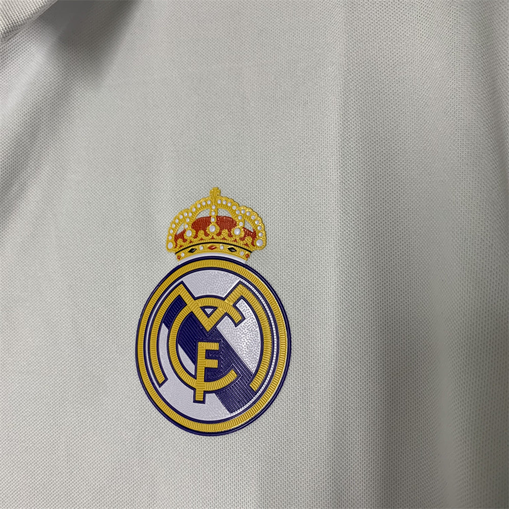 Ronaldo Real Madrid Home Kit 2016/2017 Retro