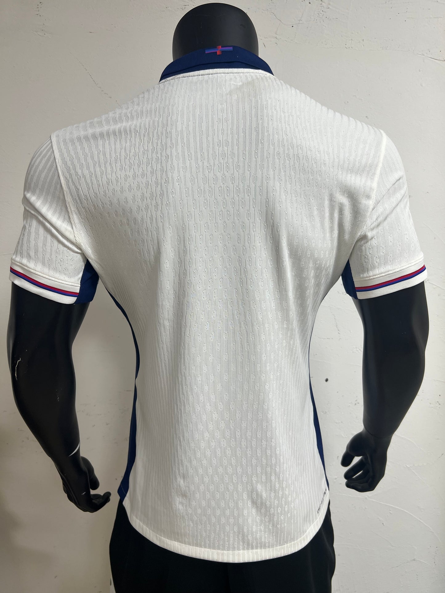 England Home Kit 24/25