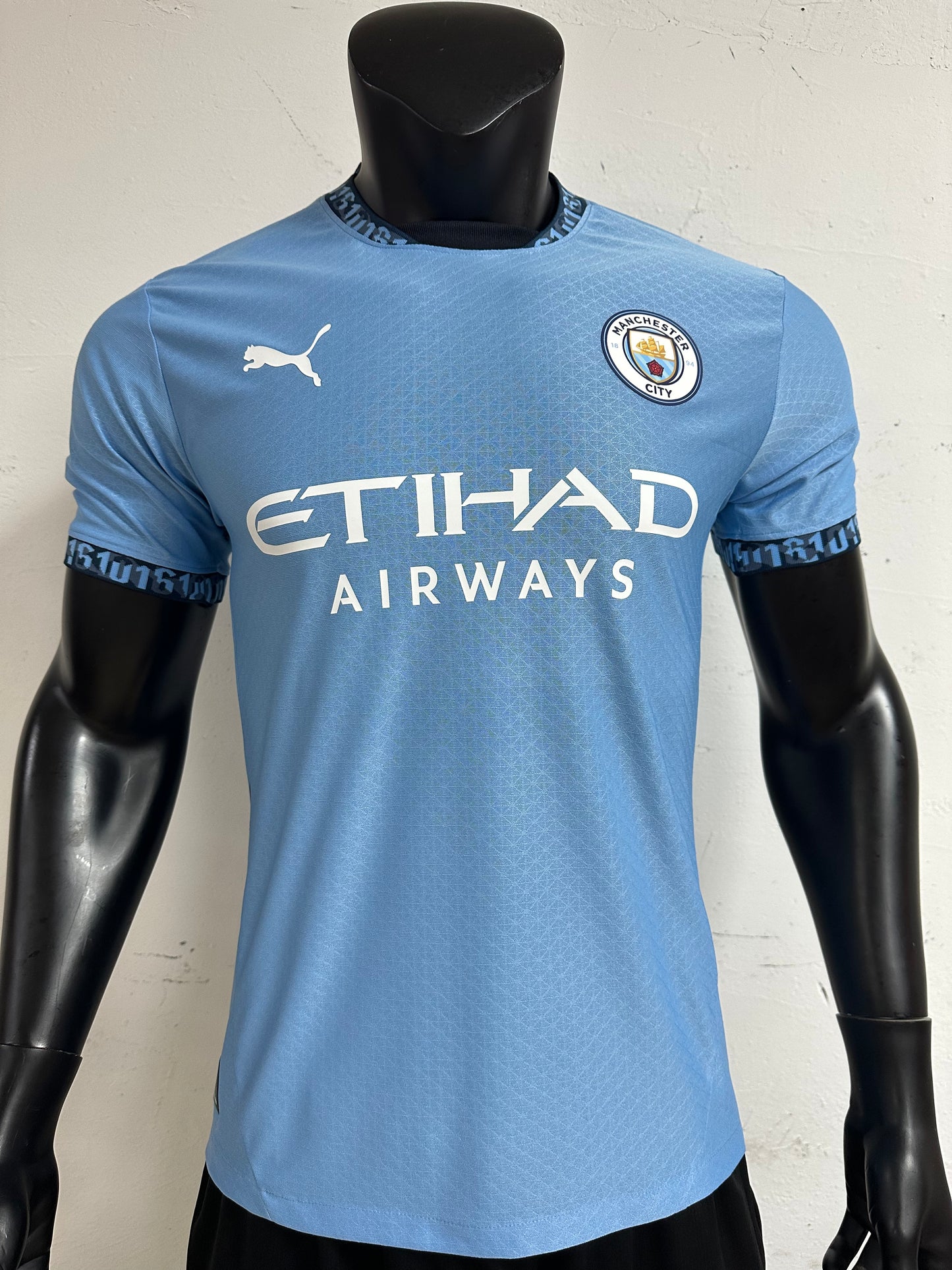 man city Home Kit 24/25