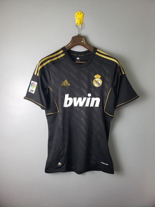 Real Madrid Away Kit 2011/2012 Retro