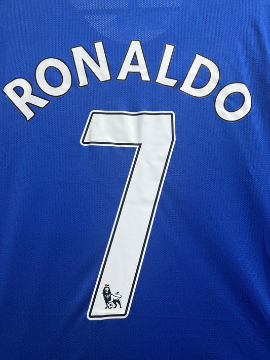 Ronaldo Man United Away kit 2008/09 Retro