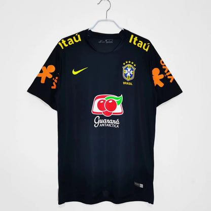 Brazil Training Kit 2020  Retro